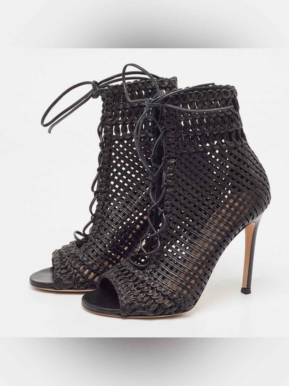 Gianvito Rossi Leather Lace Up Peep Toe Ankle Boots 9 Black